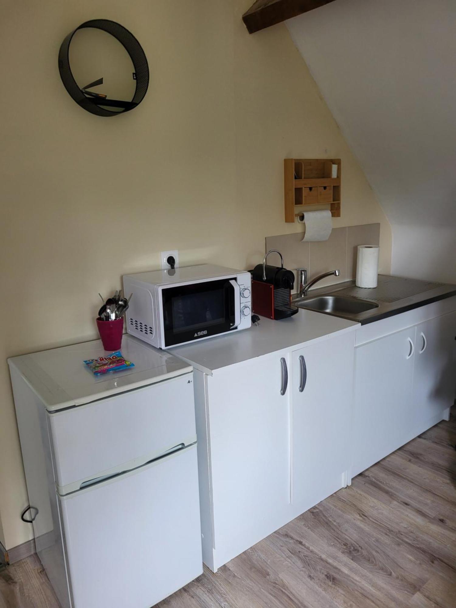 La Jufe Hotel Cormeilles  ภายนอก รูปภาพ